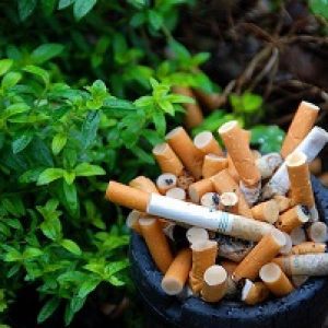 Truth Initiative 2021 report shows e-cigerattes pose more harmful threats to environment and add to tobacco waste littering