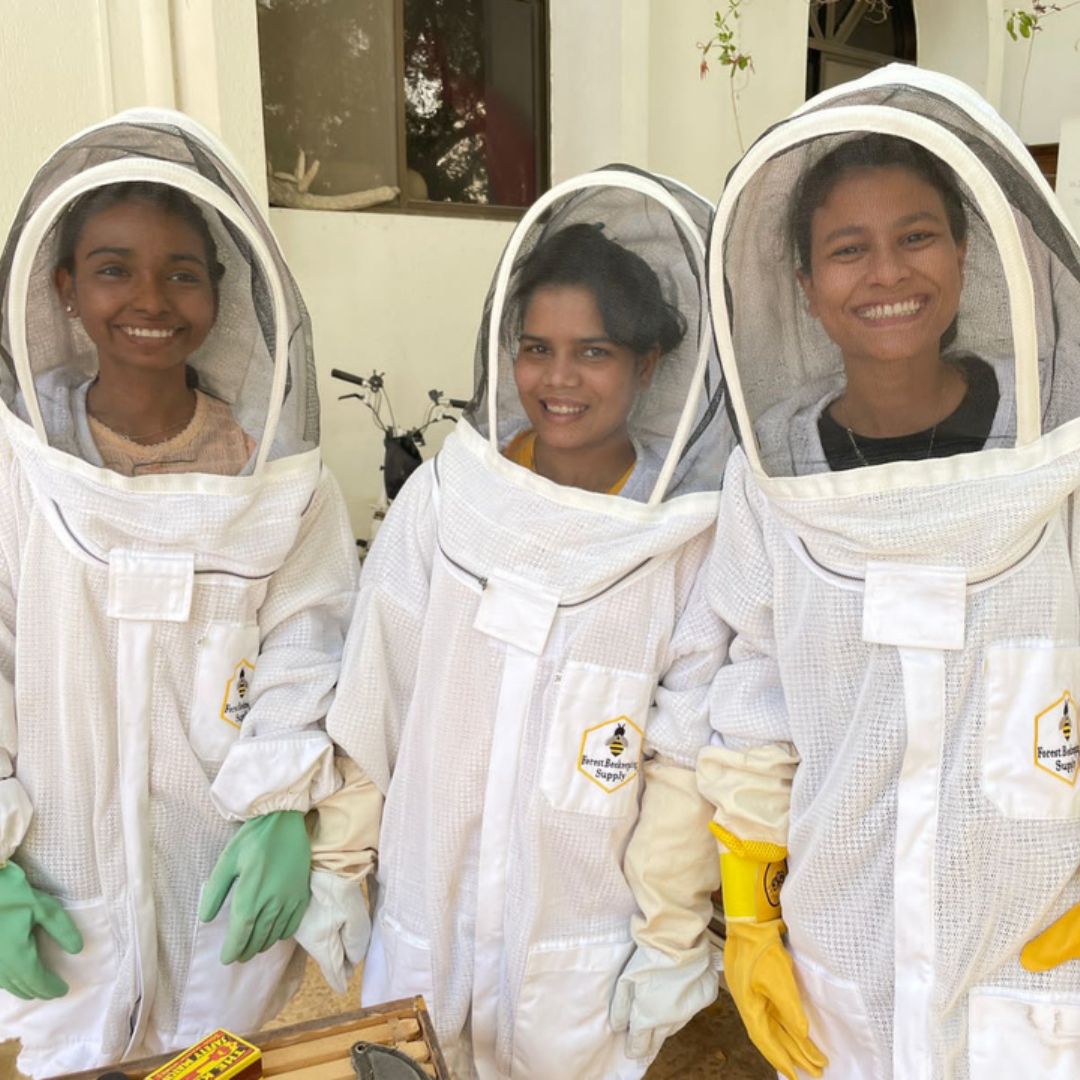 You are currently viewing The House of L’Occitane: Beekeeping courses